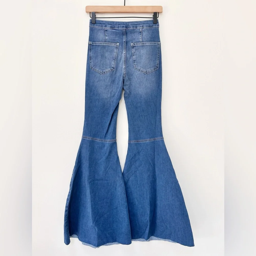 NWT Free People Just Float on Flare Bell Bottom Jeans in Jericho Blue​ size 26